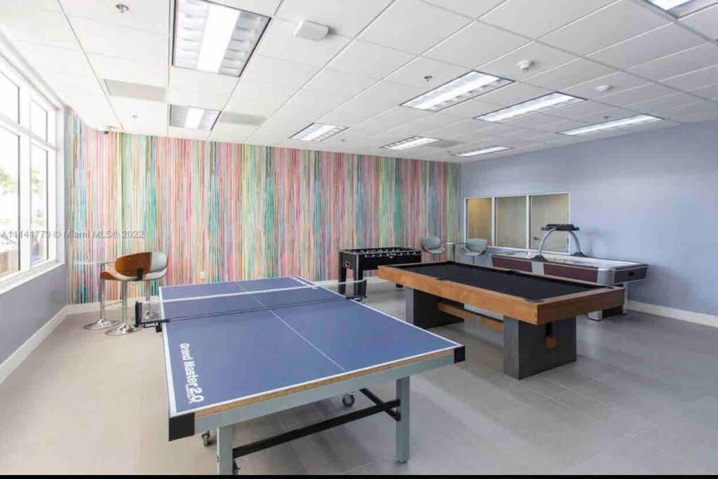 High Floor Unit Located In Brickell - Free Parking Apartment Miami Exterior photo